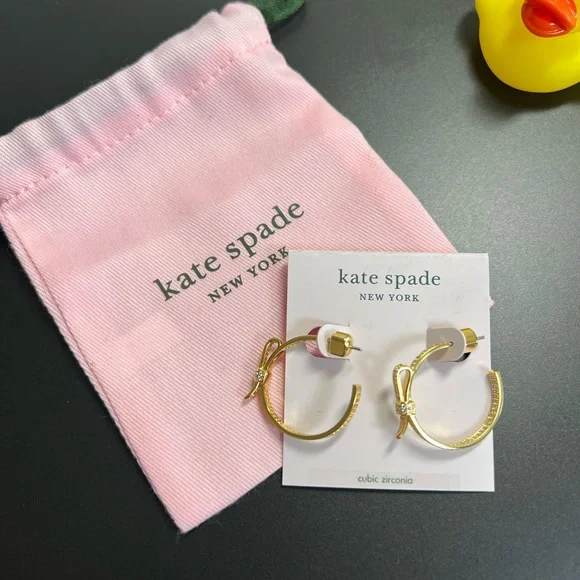 NWT💍 Kate Spade New York Gold Ribbon Earrings